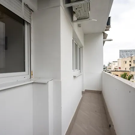 Elegant Escape With Balcony Calea Victoriei